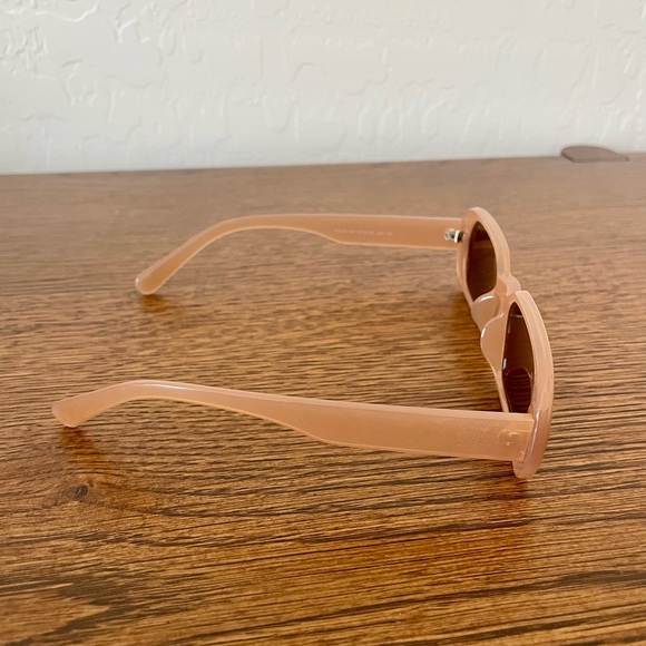 Cloudy Baby Pink Thin Nineties Sunglasses - Picture 2 of 4